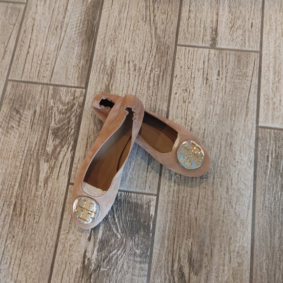 Tory Burch Claire Ballet Suede Flats, Size 8 (B) - super comfortable & soft - Picture 3 of 15